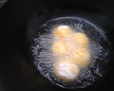 A picture of step 3 of Aloo Kofta Curry.