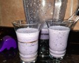 Foto del paso 3 de la receta: Licuado de arándanos (leche violeta)