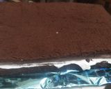 A picture of step 3 of Cake with chocolate chips.