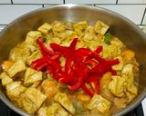 Foto langkah ke 4 dari resep Tumis Tahu Udang Jamur.