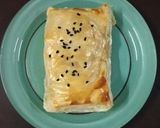A picture of step 8 of Chicken puff.