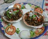 A picture of step 4 of Mumbai juhu beach style butter sprouted green chana masala chaat.