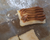 Foto del paso 3 de la receta: Hojaldritos de dulce de leche 😋