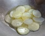গোল গোল আলুভাজা (gol gol aloo bhaja recipe in Bengali) রেসিপি ধাপ - 2 ছবি