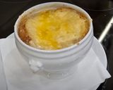 Francia hagymaleves recept fázis 7 fotója