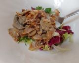 Foto del paso 3 de la receta: Ensalada tibia turca de pollo a las finas hierbas