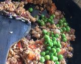A picture of step 2 of Soya keema matar.