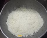 A picture of step 3 of Veg Schezwan Fried Rice.