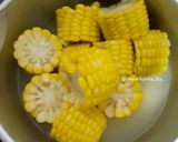 Foto langkah ke 1 dari resep Rebusan Jagung Saus Tiram.