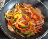 Foto del paso 3 de la receta: Bacalao al ajillo con verduras salteadas al teriyaki