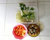 Foto langkah ke 1 dari resep Sayur sop baso.