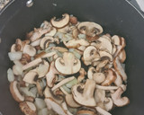 Foto del paso 1 de la receta: Risotto de setas