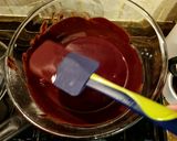 Foto del passaggio 4 della ricetta Salame al cioccolato