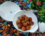 A picture of step 5 of Badami Bread Gulab Jamuns.