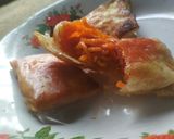 Foto langkah ke 6 dari resep Martabak Mie pedas.