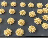 A picture of step 2 of Butter Cookies & Coffee Cookies.
