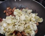Foto del paso 5 de la receta: Saltado de Coliflor con Pollo
