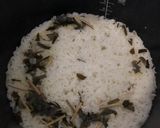 Foto langkah ke 5 dari resep Nasi daun jeruk rice cooker.