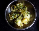 উচ্ছে আলু মাখা (uchhe aloo makha recipe in bengali) রেসিপির ধাপ 2 ছবি
