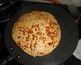 A picture of step 4 of Rice Paratha.