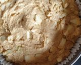 A picture of step 4 of Apple & Cinnamon Cake.