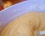 Foto del paso 4 de la receta: Bizcochuelo con manzanas