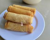 Gambar langkah 4 resipi Popia Crab Sticks.
