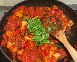 A picture of step 5 of Smokey Squash, Chorizo and Red Pepper linguine.