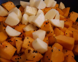 Foto del paso 4 de la receta: Crema de calabaza y semillas de nigella