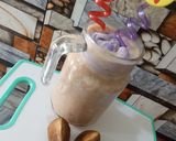 A picture of step 5 of Spodila - banana milkshake with blueberry ice-cream twist🍌🍨🥤.
