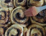 Foto langkah ke 6 dari resep Hungarian Chocolate Rolls.