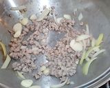 Foto langkah ke 4 dari resep Sop talas daging sapi.