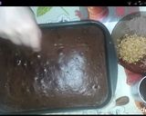 صورة لخطوة 3 من وصفة كيكة الشوكولاته الغنيه والاقتصاديه