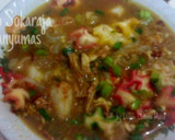 Foto langkah ke 6 dari resep Soto / Sroto Ayam Sokaraja Purwokerto Khas Banyumas.