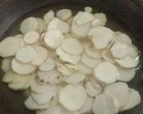 रताळ्याचे पाकातले गोड काप (ratalyache pakatle god kaap recipe in marathi) रेसिपी स्टेप 2 फोटो 