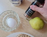 Foto del paso 1 de la receta: Mini pancakes saludables 🥞 de pera y avena 🍐🥣 Hotcakes sin azúcar, sin edulcorante, sin balanza