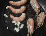 Foto del paso 3 de la receta: Arroz con marisco