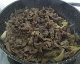 Foto langkah ke 6 dari resep Gyudon (Beef Bowl) Simple mirip Yoshinoya.