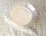 A picture of step 1 of Pillow Donuts.