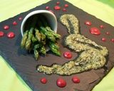Foto del paso 4 de la receta Espárragos trigueros con salsa gribiche