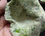 A picture of step 4 of Spinach cheese Tarts.