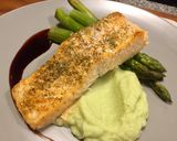 Foto del paso 7 de la receta: Salmon Rosado con puré de coliflor y espárragos