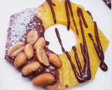 Foto del paso 3 de la receta: Rodajas de piña con chocolate fundido