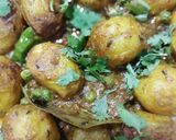 নতুন আলু দিয়ে নিরামিষ দম(niramish aloor dum recipe in Bengali) রেসিপির ধাপ 4 ছবি
