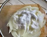 Foto del paso 1 de la receta: Ensalada de betarragas con cebolla