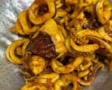 Gambar langkah 2 resipi Sotong Goreng Kunyit.