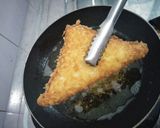 A picture of step 8 of Fried Bread Stuffed with Chicken and Vegetables.