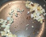 Foto del paso 2 de la receta: Pechuga en salsa de especias