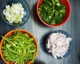 મેક્સિકન બરિટો બાઉલ (Mexican Burrito Bowl Recipe in Gujarati) રેસીપી સ્ટેપ1ફોટો