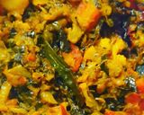 A picture of step 7 of Cabbage curry.